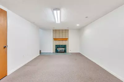 34 W 800 N, Bountiful, UT 84010 - Photo 18