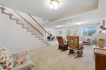 3766 S Cardiff Cir E, Bountiful, UT 84010 - Photo 28