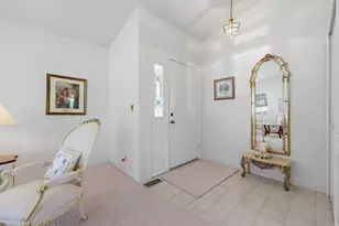 3766 S Cardiff Cir E, Bountiful, UT 84010 - Photo 4