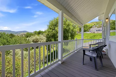 3766 S Cardiff Cir E, Bountiful, UT 84010 - Photo 18