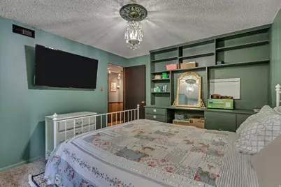 638 N Sir Philip Dr W, Salt Lake City, UT 84116 - Photo 26