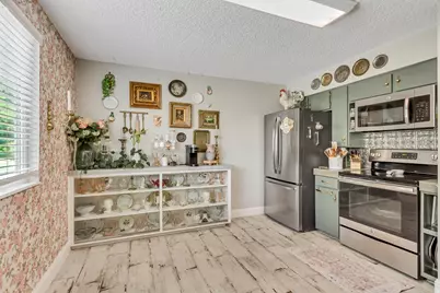 638 N Sir Philip Dr W, Salt Lake City, UT 84116 - Photo 10