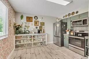 638 N Sir Philip Dr W, Salt Lake City, UT 84116 - Photo 10