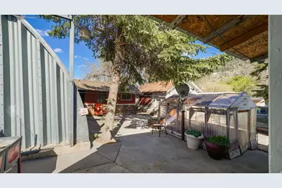 44 N Shriver St, Eureka, UT 84628 - Photo 30