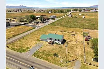 1613 E Sunset S, Lake Point, UT 84074 - Photo 32