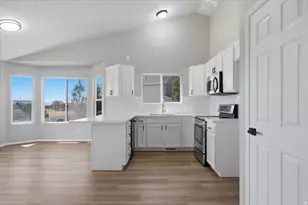 1142 E 1350 S, Clearfield, UT 84015 - Photo 6