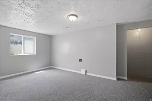 1142 E 1350 S, Clearfield, UT 84015 - Photo 18