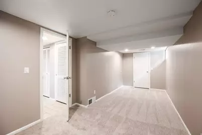 2089 E Crystal Ave, Salt Lake City, UT 84109 - Photo 16