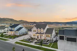 1023 S Candlelight Dr, Saratoga Springs, UT 84045 - Photo 4