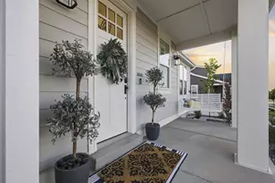 1023 S Candlelight Dr, Saratoga Springs, UT 84045 - Photo 14