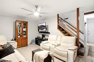 3880 S Grandview Dr, Ogden, UT 84403 - Photo 4
