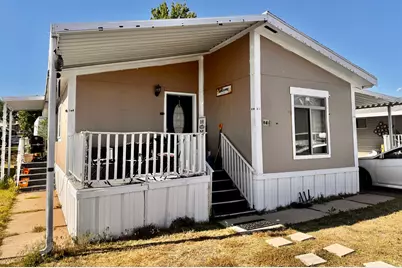 14 Lakeview Dr, Layton, UT 84041 - Photo 1
