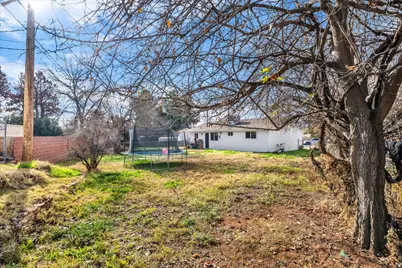 170 W Warm Springs Cir, Washington, UT 84780 - Photo 20