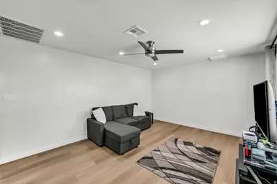 170 W Warm Springs Cir, Washington, UT 84780 - Photo 4