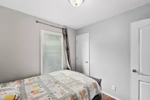 881 W Mt Nebo Dr, Taylorsville, UT 84123 - Photo 16