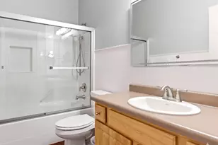 4621 S Wedgewood Dr W, Roy, UT 84067 - Photo 12