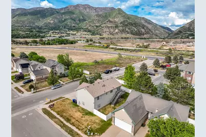 2061 E 7550 S, South Weber, UT 84405 - Photo 26