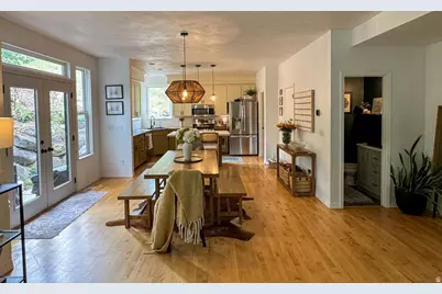 626 E Treven Pl, Draper, UT 84020 - Photo 8
