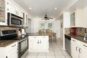 7797 N Windhover Rd, Eagle Mountain, UT 84005 - Photo 10