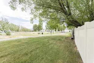 7797 N Windhover Rd, Eagle Mountain, UT 84005 - Photo 32