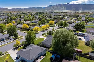 827 W 2730 S, Nibley, UT 84321 - Photo 32
