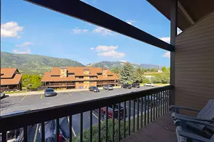 3615 N Wolf Ldg Dr, Eden, UT 84310 - Photo 18