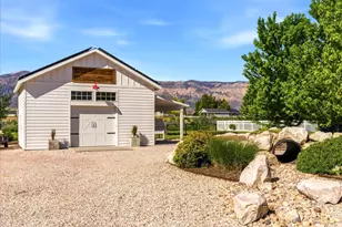 1776 Heritage Ranch Dr, Farr West, UT 84404 - Photo 54