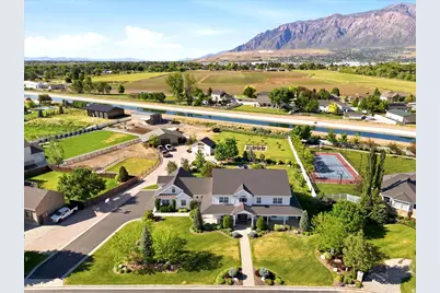 1776 Heritage Ranch Dr, Farr West, UT 84404 - Photo 2