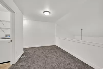 8947 S Heights Dr E, Sandy, UT 84094 - Photo 8