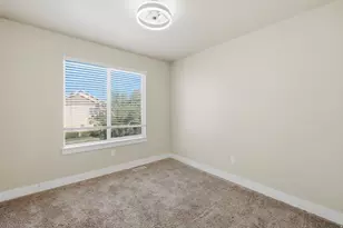 8947 S Heights Dr E, Sandy, UT 84094 - Photo 16
