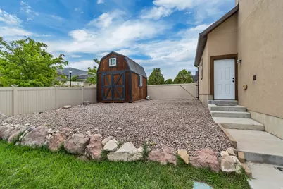 2568 S Palomino Dr W, Saratoga Springs, UT 84045 - Photo 38