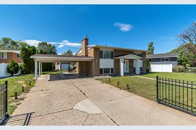 5440 S Dunbarton Dr E, Murray, UT 84117 - Photo 1