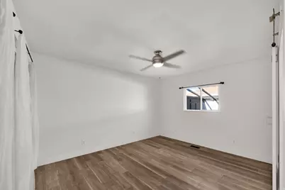 951 E South Cir, Sandy, UT 84094 - Photo 12