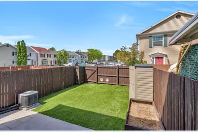 430 N 470 W #21, Lehi, UT 84043 - Photo 18