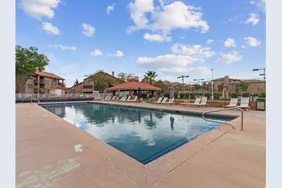 860 S Village Rd #D-11, Saint George, UT 84770 - Photo 2