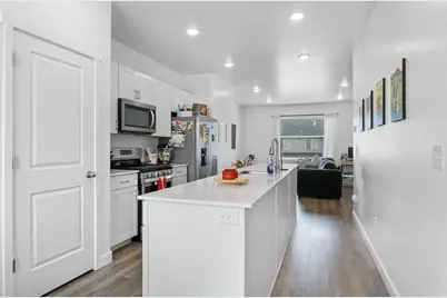 1087 E Waterway Ln, Saratoga Springs, UT 84045 - Photo 14