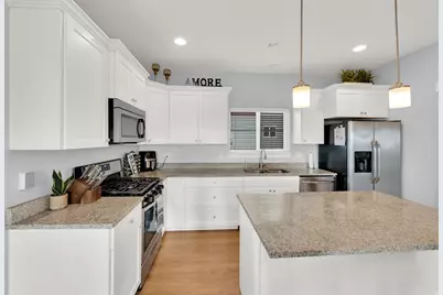 67 S Walker Pl, North Salt Lake, UT 84054 - Photo 4