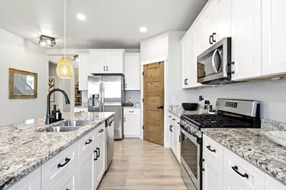12212 S Croyden Ln, Herriman, UT 84096 - Photo 10