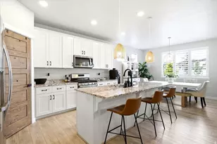 12212 S Croyden Ln, Herriman, UT 84096 - Photo 8