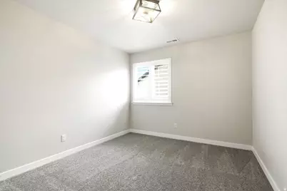 12212 S Croyden Ln, Herriman, UT 84096 - Photo 22