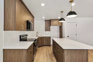 316 N Liberty W, Ogden, UT 84404 - Photo 10