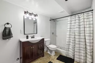 242 N 3600 W, Layton, UT 84041 - Photo 32