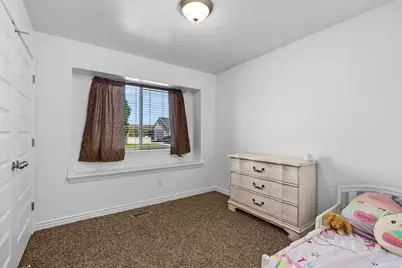242 N 3600 W, Layton, UT 84041 - Photo 18