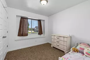 242 N 3600 W, Layton, UT 84041 - Photo 18