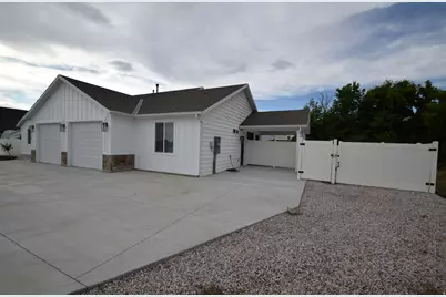 118 W 1100 N, Harrisville, UT 84404 - Photo 26