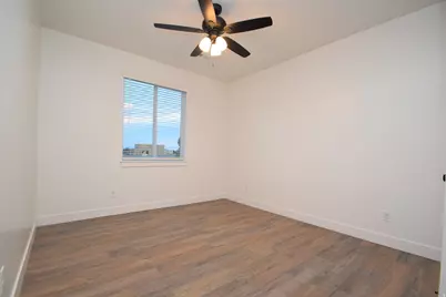 118 W 1100 N, Harrisville, UT 84404 - Photo 10