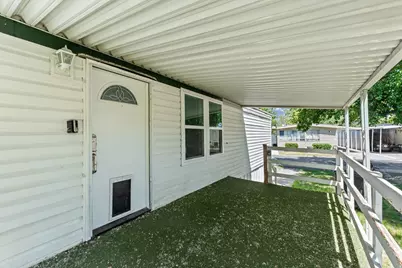 881 W Storm Moutain Dr, Taylorsville, UT 84123 - Photo 6