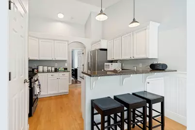 1039 E Wyndom Way N, Layton, UT 84040 - Photo 8