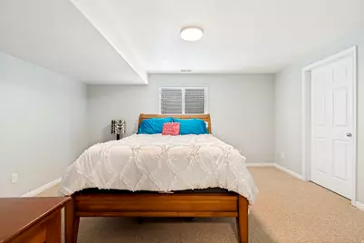 1039 E Wyndom Way N, Layton, UT 84040 - Photo 24