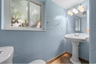 2234 N 1100 W, Layton, UT 84041 - Photo 24